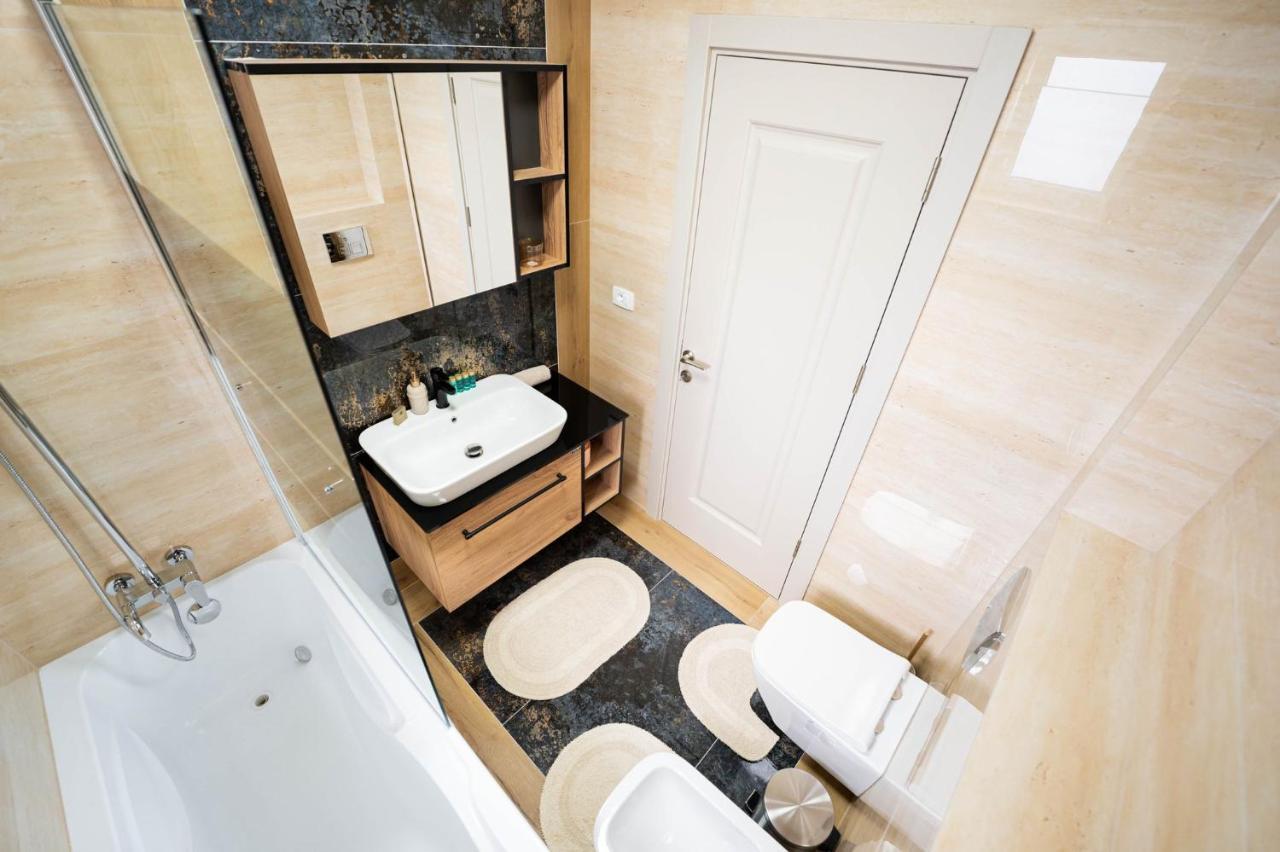 Filadelfia Apartment Suceava Bagian luar foto